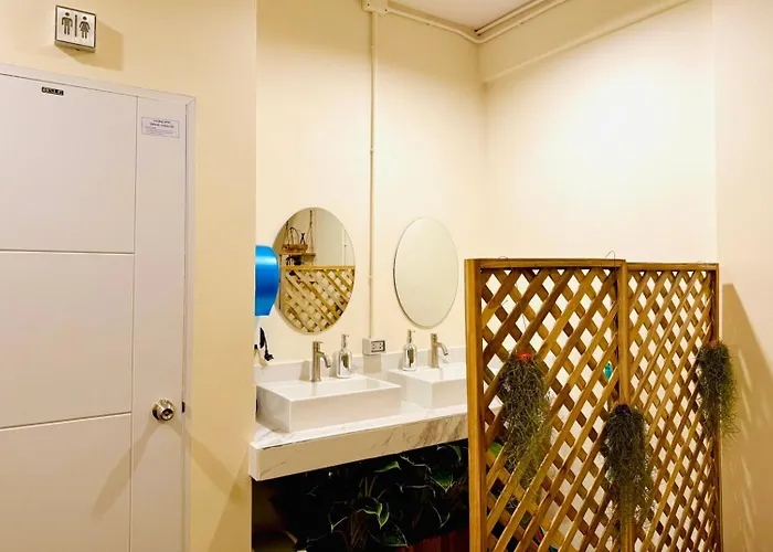 Charming Hostel