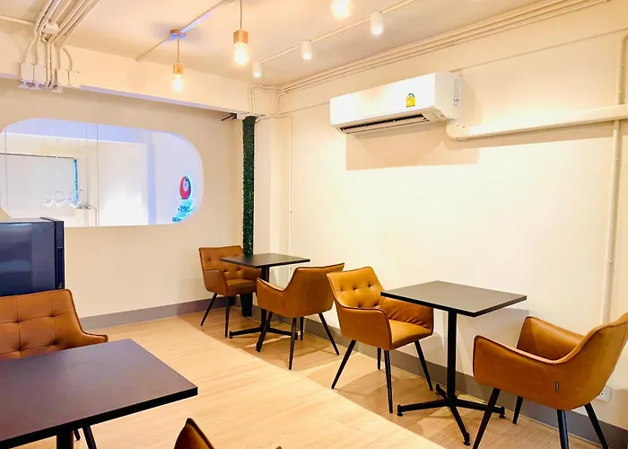 Charming Hostel